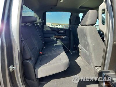 Zdjęcie 10 z 13 samochodu: 2021 GMC SIERRA K1500 SLE VIN:3GTU9BET1MG277733 - miniatura