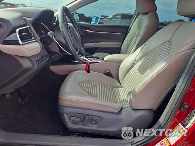 Zdjęcie 7 z 12 samochodu: 2018 TOYOTA CAMRY SE VIN:4T1B11HKXJU611077 - miniatura