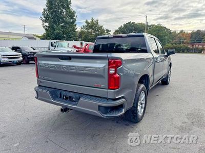 Trzecie zdjęcie samochodu z tyłu: 2019 CHEVROLET SILVERADO K1500 RST VIN:1GCPYEEK5KZ272492 - miniatura