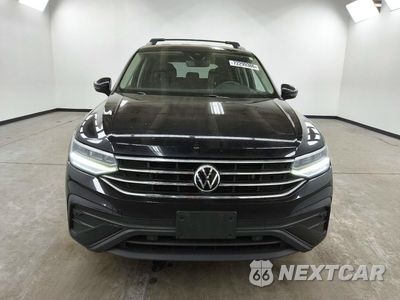 Piąte zdjęcie samochodu w środku: 2022 VOLKSWAGEN TIGUAN SE VIN:3VV2B7AX6NM098674 - miniatura