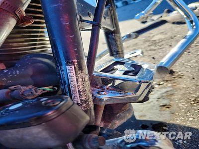 Zdjęcie 9 z 9 samochodu: 2002 HARLEY-DAVIDSON FLHTCUI SHRINE VIN:1HD1FLW122Y602471 - miniatura