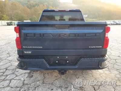 Zdjęcie 6 z 12 samochodu: 2022 CHEVROLET SILVERADO K1500 CUSTOM VIN:1GCPDBEK3NZ621289 - miniatura