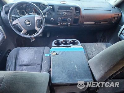 Zdjęcie 8 z 12 samochodu: 2009 CHEVROLET SILVERADO K1500 LT VIN:2GCEK290391116230 - miniatura