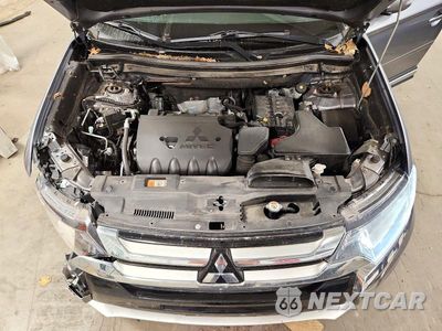 Zdjęcie 12 z 14 samochodu: 2017 MITSUBISHI OUTLANDER SE VIN:JA4AZ3A37HZ036337 - miniatura