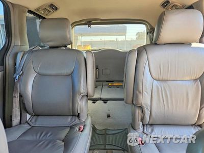 Zdjęcie 10 z 13 samochodu: 2004 TOYOTA SIENNA VIN:5TDBA22CX4S001636 - miniatura