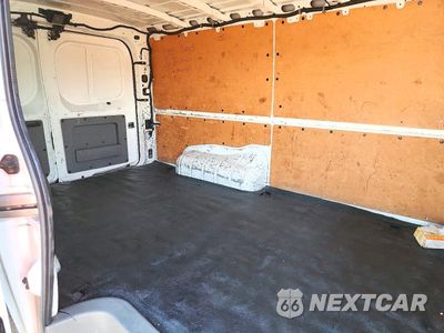 Zdjęcie 10 z 12 samochodu: 2017 NISSAN NV 2500 HD SV VIN:1N6BF0KY6HN809394 - miniatura