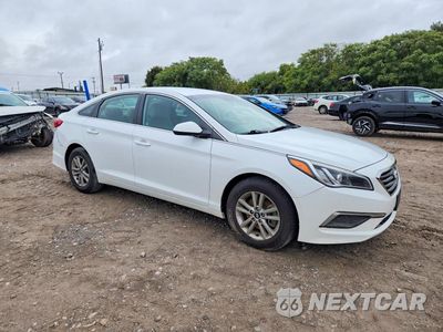 Czwarte zdjęcie samochodu z boku: 2017 HYUNDAI SONATA SE VIN:5NPE24AFXHH500398 - miniatura