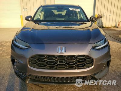 Piąte zdjęcie samochodu w środku: 2026 HONDA HR-V LX VIN:3CZRZ1H33TM736489 - miniatura