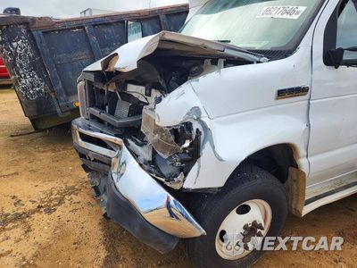 Zdjęcie 9 z 13 samochodu: 2018 FORD E350 SHUTTLE BUS VIN:1FDEE3FS1JDC24112 - miniatura