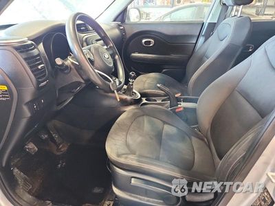 Zdjęcie 7 z 13 samochodu: 2016 KIA SOUL BASE VIN:KNDJN2A20G7863349 - miniatura