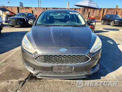 Piąte zdjęcie samochodu w środku: 2016 FORD FOCUS SE VIN:1FADP3F25GL357731 - miniatura