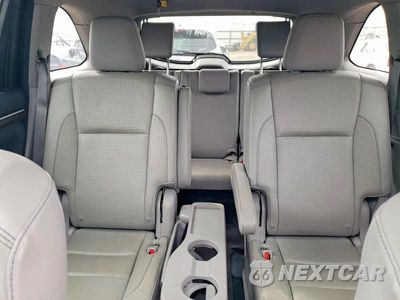 Zdjęcie 10 z 13 samochodu: 2016 TOYOTA HIGHLANDER LIMITED VIN:5TDYKRFH2GS131694 - miniatura