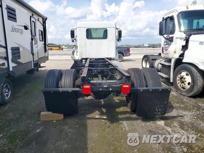 Zdjęcie 6 z 11 samochodu: 2000 KENWORTH CONSTRUCTION T300 VIN:2NKMHD6X6YM853599 - miniatura