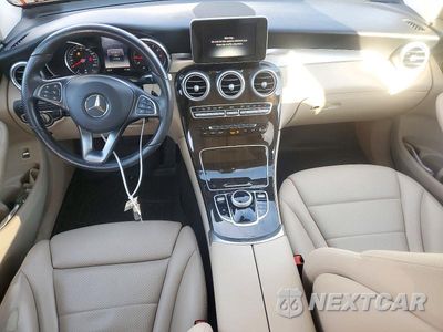 Zdjęcie 8 z 12 samochodu: 2017 MERCEDES-BENZ GLC 300 4MATIC VIN:WDC0G4KB6HV011563 - miniatura