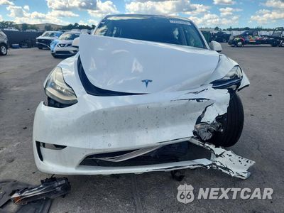 Piąte zdjęcie samochodu w środku: 2021 TESLA MODEL Y VIN:5YJYGDEE1MF265723 - miniatura