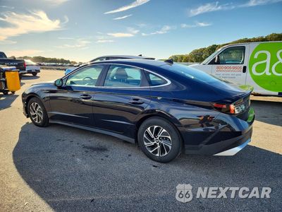 Drugie zdjęcie samochodu z przodu: 2026 HYUNDAI SONATA HYBRID BLUE VIN:KMHL24JJ1TA170593 - miniatura