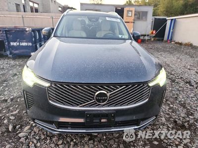 Piąte zdjęcie samochodu w środku: 2026 VOLVO XC90 ULTRA VIN:YV4062PF0T1463787 - miniatura