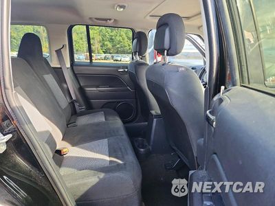 Zdjęcie 11 z 13 samochodu: 2016 JEEP PATRIOT LATITUDE VIN:1C4NJRFB2GD581164 - miniatura