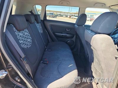 Zdjęcie 11 z 13 samochodu: 2010 KIA SOUL + VIN:KNDJT2A20A7179933 - miniatura