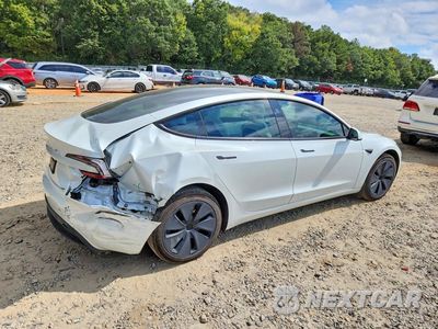 Trzecie zdjęcie samochodu z tyłu: 2025 TESLA MODEL 3 VIN:5YJ3E1EA1SF966786 - miniatura
