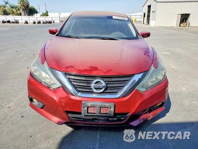 Piąte zdjęcie samochodu w środku: 2017 NISSAN ALTIMA 2.5 SR VIN:1N4AL3AP1HC283890 - miniatura