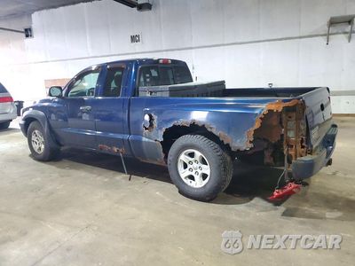 Drugie zdjęcie samochodu z przodu: 2005 DODGE DAKOTA SLT VIN:1D7HW42N45S236346 - miniatura