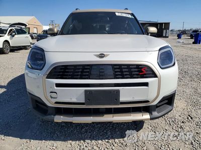 Piąte zdjęcie samochodu w środku: 2025 MINI COUNTRYMAN S ALL4 VIN:WMZ23GA04S7P62829 - miniatura