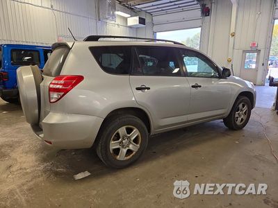 Trzecie zdjęcie samochodu z tyłu: 2010 TOYOTA RAV4 BASE VIN:JTMZK4DVXAD004713 - miniatura