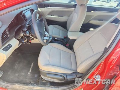 Zdjęcie 7 z 12 samochodu: 2020 HYUNDAI ELANTRA SEL VIN:5NPD84LF2LH516370 - miniatura