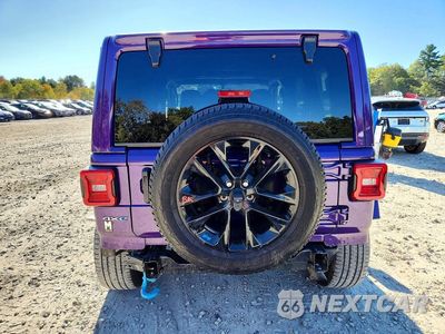 Zdjęcie 6 z 14 samochodu: 2023 JEEP WRANGLER SAHARA 4XE VIN:1C4JJXP65PW580874 - miniatura