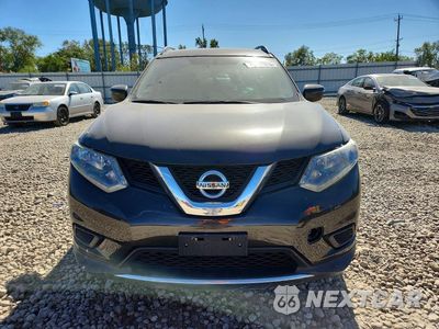Piąte zdjęcie samochodu w środku: 2016 NISSAN ROGUE S VIN:5N1AT2MT1GC774340 - miniatura