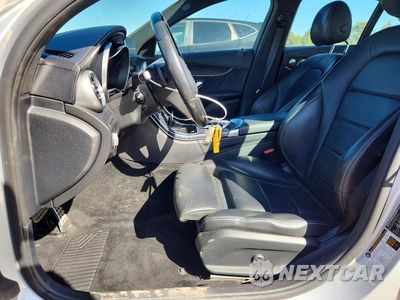 Zdjęcie 7 z 12 samochodu: 2016 MERCEDES-BENZ C 300 4MATIC VIN:55SWF4KB0GU177477 - miniatura