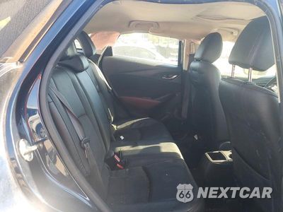 Zdjęcie 10 z 13 samochodu: 2018 MAZDA CX-3 GRAND TOURING VIN:JM1DKDD77J0304230 - miniatura