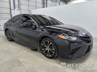 Czwarte zdjęcie samochodu z boku: 2019 TOYOTA CAMRY SE VIN:4T1B11HK4KU682390 - miniatura
