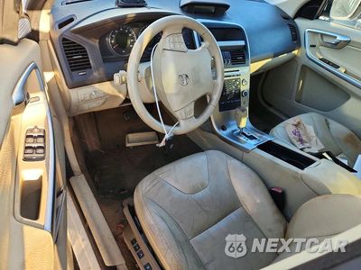 Zdjęcie 8 z 13 samochodu: 2010 VOLVO XC60 3.2 VIN:YV4982DL8A2103900 - miniatura