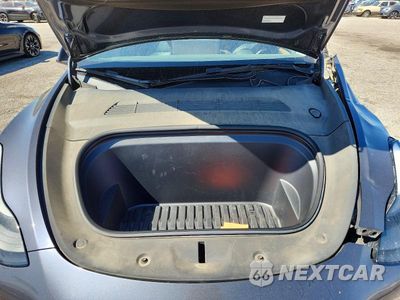 Zdjęcie 11 z 12 samochodu: 2022 TESLA MODEL Y VIN:7SAYGDEF0NF553942 - miniatura