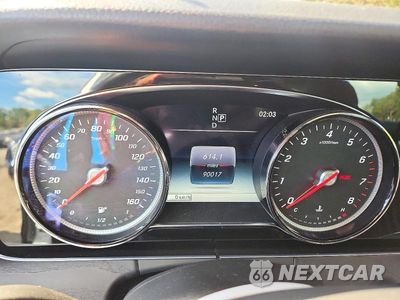 Zdjęcie 9 z 12 samochodu: 2017 MERCEDES-BENZ E 300 4MATIC VIN:WDDZF4KB1HA126729 - miniatura