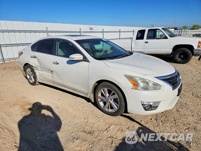Czwarte zdjęcie samochodu z boku: 2015 NISSAN ALTIMA 2.5 SL VIN:1N4AL3AP0FN381987 - miniatura