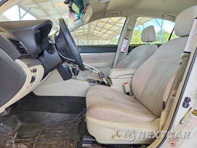 Zdjęcie 7 z 12 samochodu: 2014 SUBARU LEGACY 2.5I PREMIUM VIN:4S3BMBC60E3019274 - miniatura