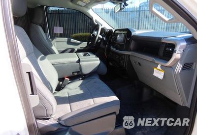Piąte zdjęcie samochodu w środku: 2023 FORD F150 SUPER CAB VIN:1FTEX1C85PKE05469 - miniatura