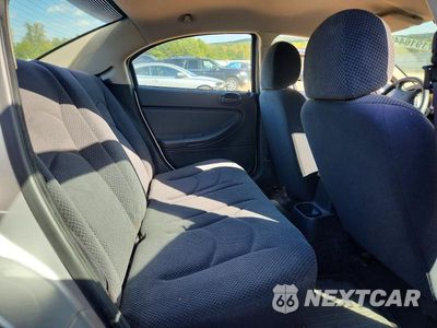 Zdjęcie 10 z 12 samochodu: 2004 DODGE STRATUS SE VIN:1B3EL36X24N144937 - miniatura
