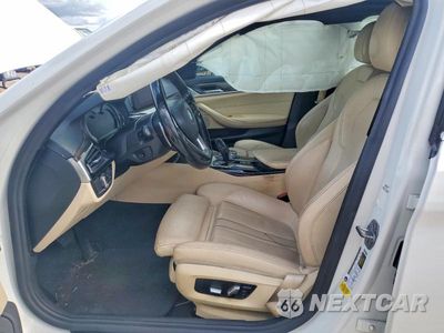 Zdjęcie 7 z 12 samochodu: 2019 BMW 530 I VIN:WBAJA5C56KWW18815 - miniatura