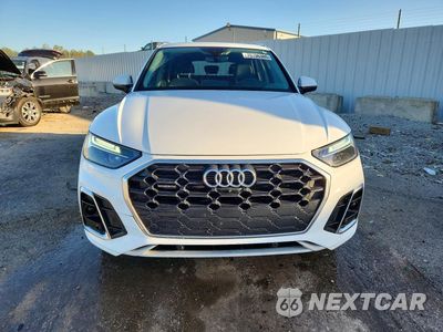 Piąte zdjęcie samochodu w środku: 2022 AUDI Q5 PREMIUM PLUS 45 VIN:WA1EAAFY1N2126170 - miniatura