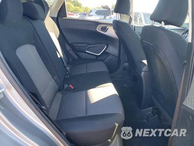 Zdjęcie 11 z 13 samochodu: 2022 KIA SOUL LX VIN:KNDJ23AU6N7808269 - miniatura