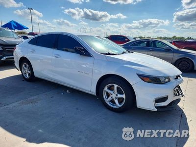 Czwarte zdjęcie samochodu z boku: 2018 CHEVROLET MALIBU LS VIN:1G1ZB5STXJF171531 - miniatura