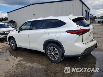 Drugie zdjęcie samochodu z przodu: 2020 TOYOTA HIGHLANDER XLE VIN:5TDHZRAH3LS023095 - miniatura