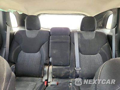 Zdjęcie 10 z 14 samochodu: 2015 JEEP CHEROKEE LATITUDE VIN:1C4PJMCS4FW725901 - miniatura