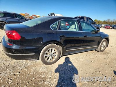 Trzecie zdjęcie samochodu z tyłu: 2016 VOLKSWAGEN PASSAT S VIN:1VWAT7A30GC028688 - miniatura