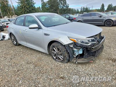 Czwarte zdjęcie samochodu z boku: 2020 KIA OPTIMA LX VIN:5XXGT4L3XLG438157 - miniatura