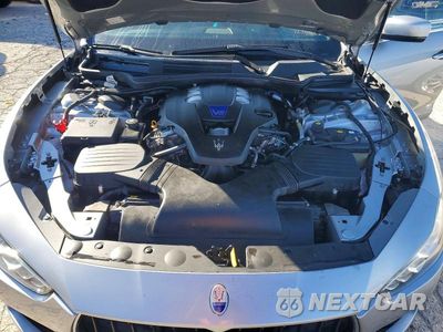 Zdjęcie 11 z 12 samochodu: 2014 MASERATI GHIBLI S VIN:ZAM57RTA4E1087859 - miniatura